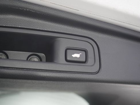Used 2022 Honda Pilot Special Edition image 11