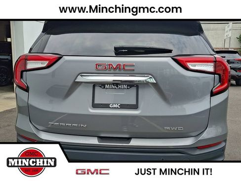 Certified 2023 GMC Terrain SLE w/ Driver Convenience Package AWD/4WD image 5