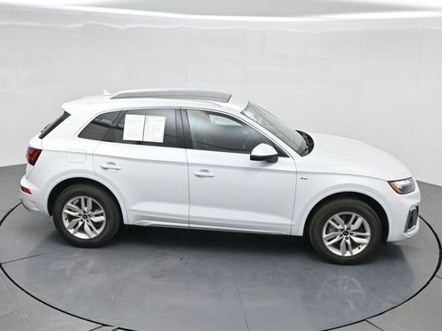 Used 2023 Audi Q5 2.0T Premium w/ Convenience Package AWD/4WD image 46