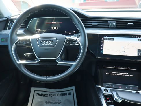 Used 2021 Audi e-tron Premium w/ Convenience Plus Package image 10