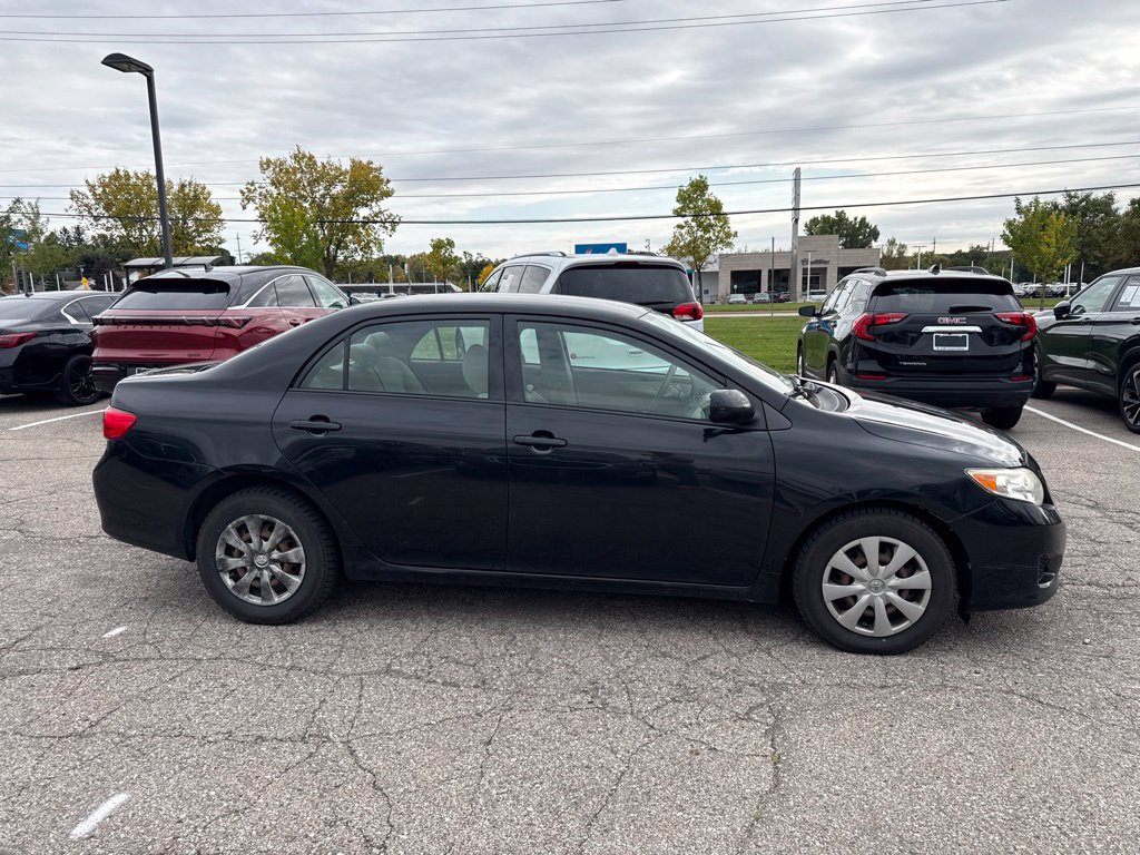 Used 2009 Toyota Corolla LE FWD image 4