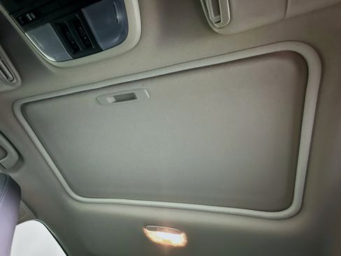 Used 2021 Subaru Crosstrek 2.5i Sport w/ Moonroof Package image 25