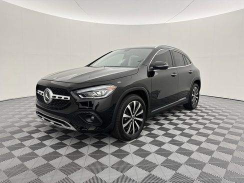 Certified 2022 Mercedes-Benz GLA 250 4MATIC image 4