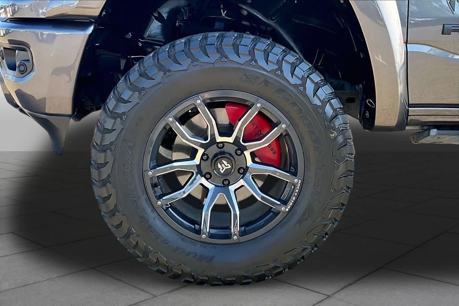 Used 2022 RAM 1500 Big Horn AWD/4WD image 10
