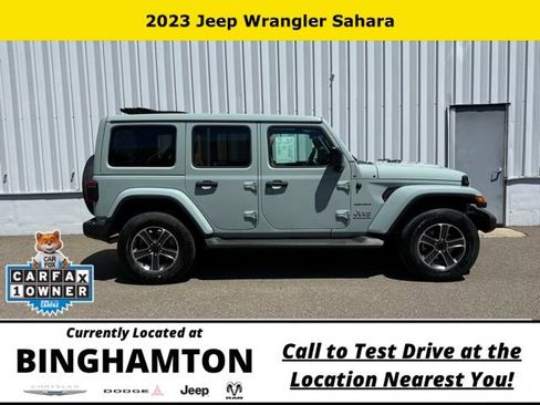 Used 2023 Jeep Wrangler Unlimited Sahara w/ LED Lighting Group AWD/4WD image 4