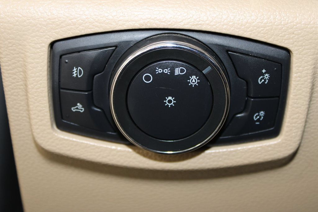 Used 2021 Ford F250 Lariat AWD/4WD image 47