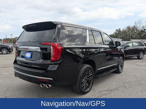 Used 2023 GMC Yukon Denali w/ Advanced Technology Package image 4