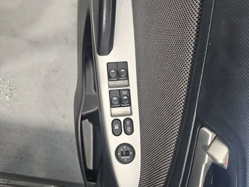 Used 2013 Hyundai Accent GS FWD image 11