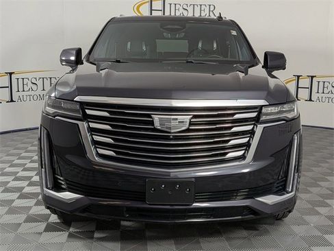 Used 2023 Cadillac Escalade Premium Luxury Platinum w/ Heavy-Duty Trailer Package image 2