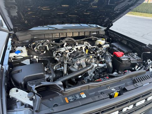 Used 2025 Ford Bronco Big Bend AWD/4WD image 16