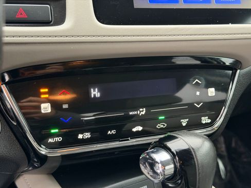 Used 2017 Honda HR-V EX-L image 22