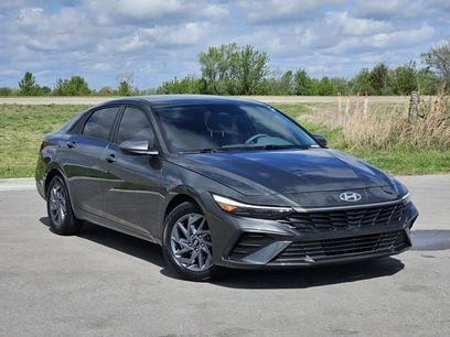 Used 2024 Hyundai Elantra SEL