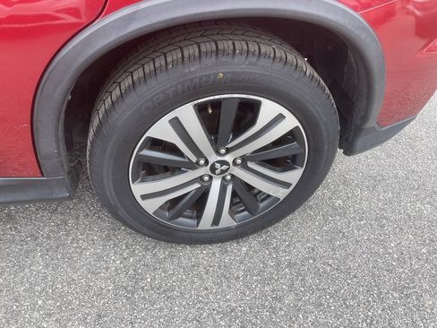 Used 2020 Mitsubishi Outlander Sport ES FWD image 29
