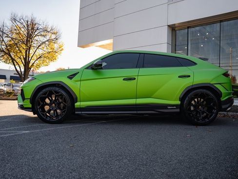 Used 2024 Lamborghini Urus Performante image 10