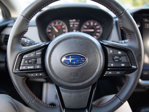 Used 2024 Subaru Crosstrek 2.5i Limited image 10