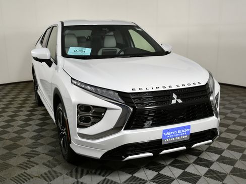 New 2026 Mitsubishi Eclipse Cross SEL image 3