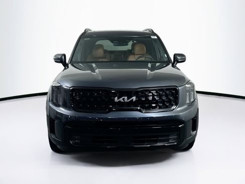 Used 2024 Kia Telluride SX X-Line AWD/4WD image 2
