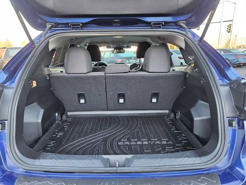 Used 2024 Subaru Crosstrek 2.0i Premium image 18