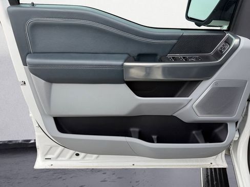 Used 2023 Ford F150 Limited image 18