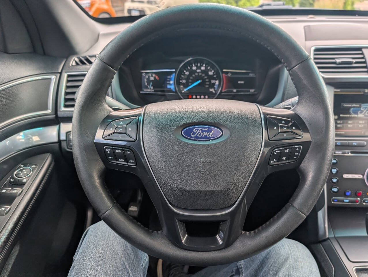 Used 2016 Ford Explorer Limited AWD/4WD image 21