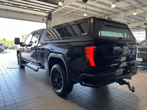 Used 2024 GMC Sierra 2500 AT4 w/ Max Trailering Package AWD/4WD image 6