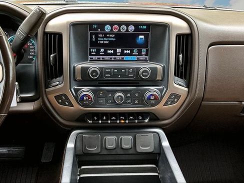 Used 2018 GMC Sierra 1500 Denali AWD/4WD image 6