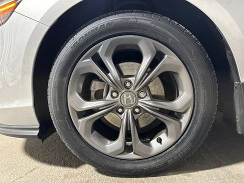 Used 2024 Honda Accord EX image 34