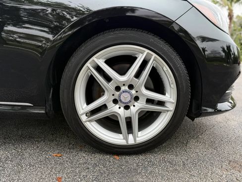 Used 2014 Mercedes-Benz E 350 4MATIC Wagon w/ Premium 1 Package image 15