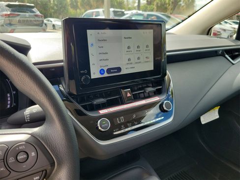 Used 2026 Toyota Corolla LE image 23