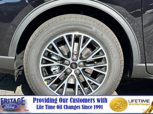 New 2025 Ford Escape SE w/ Class II Trailer Tow Package image 26