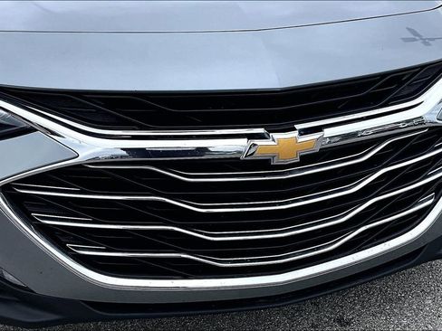 Used 2025 Chevrolet Malibu LT image 38