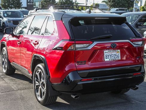 Used 2021 Toyota RAV4 XSE w/ Premium Package image 9