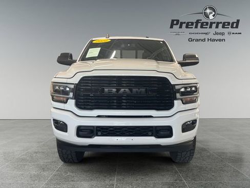 Used 2022 RAM 2500 Laramie w/ Night Edition AWD/4WD image 11