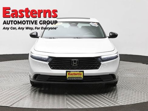 Used 2024 Honda Accord Sport image 2