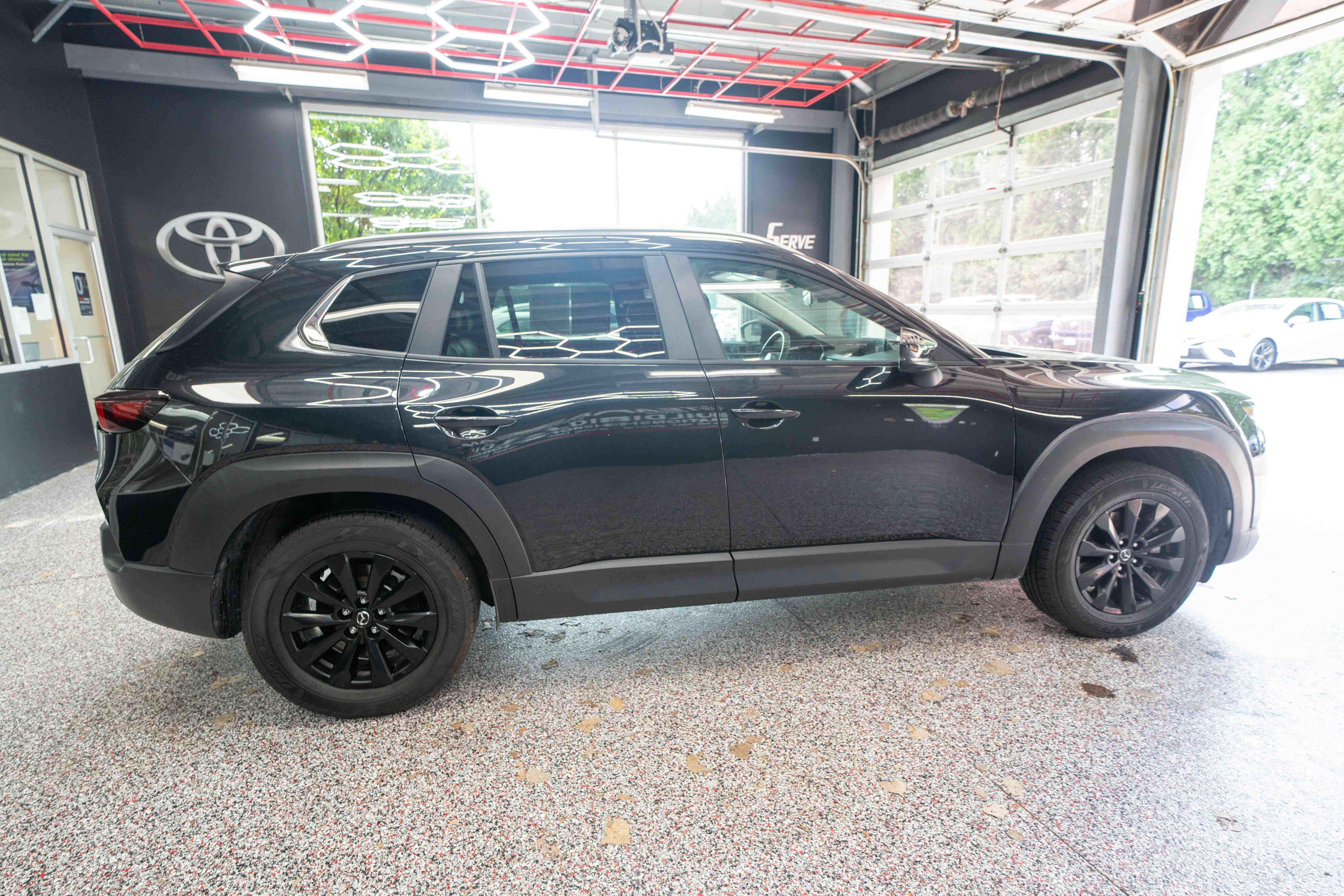 Used 2025 MAZDA CX-50 AWD 2.5 S w/ Preferred Package image 4