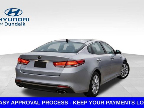 Used 2016 Kia Optima EX w/ Premium Package image 2