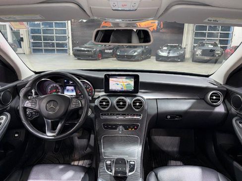 Used 2015 Mercedes-Benz C 300 Sedan image 8