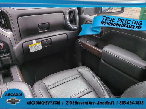 Used 2020 GMC Sierra 2500 Denali w/ Denali Ultimate Package AWD/4WD image 16