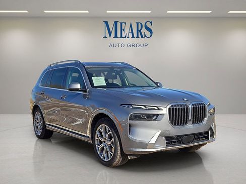 Used 2026 BMW X7 xDrive40i image 7