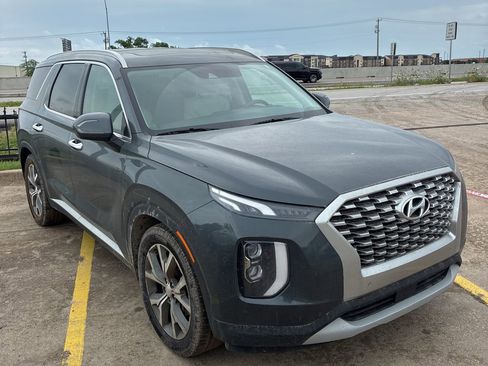 Used 2022 Hyundai Palisade SEL w/ Premium Package FWD image 5
