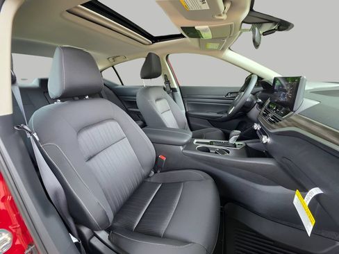 New 2026 Nissan Altima 2.5 SV w/ SV Special Edition Package FWD image 9