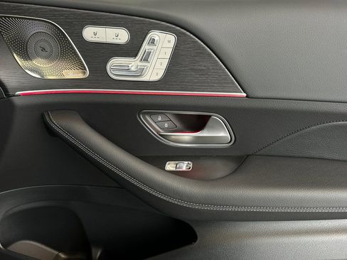 New 2026 Mercedes-Benz GLS 450 4MATIC image 34