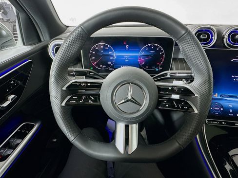 Certified 2025 Mercedes-Benz GLC 300 4MATIC image 11