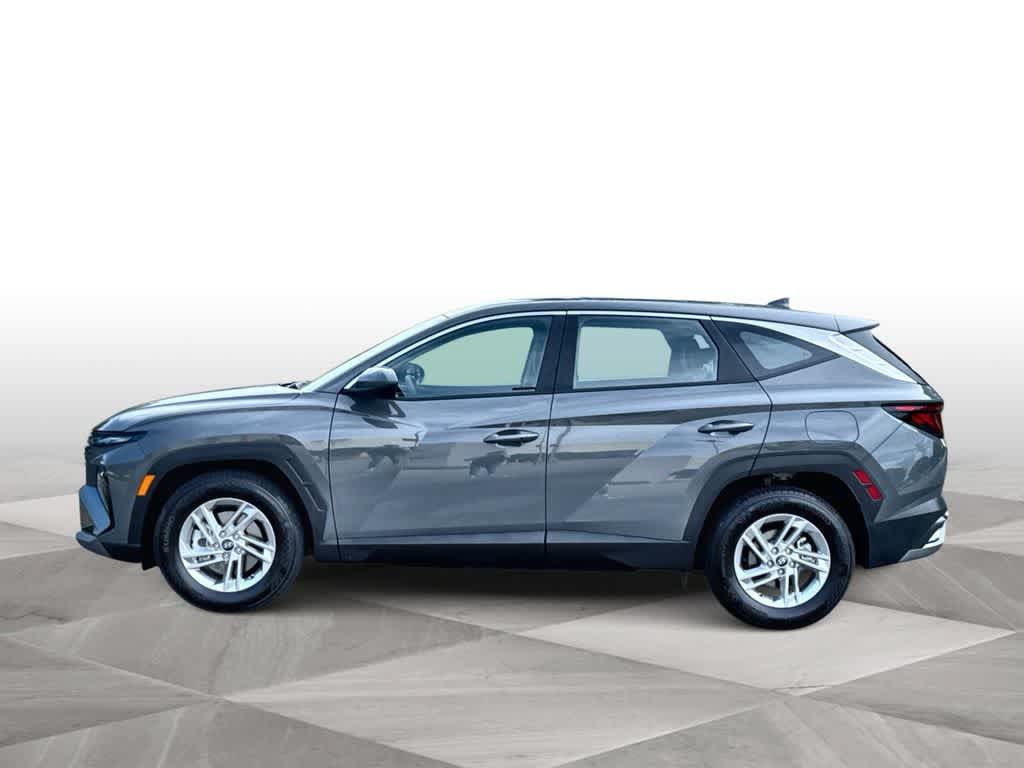 Used 2026 Hyundai Tucson SE FWD image 5