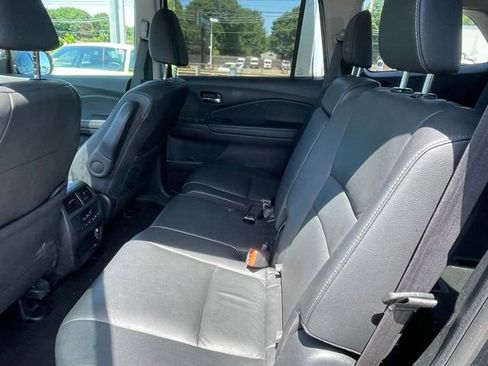 Used 2022 Honda Pilot EX-L image 12