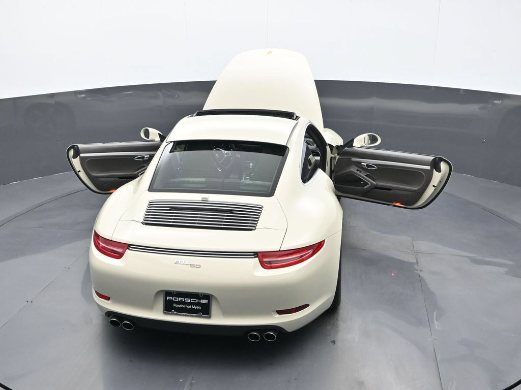Certified 2014 Porsche 911 50th Anniversary Edition RWD image 24