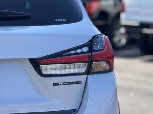 New 2025 Mitsubishi Outlander Sport AWD image 13