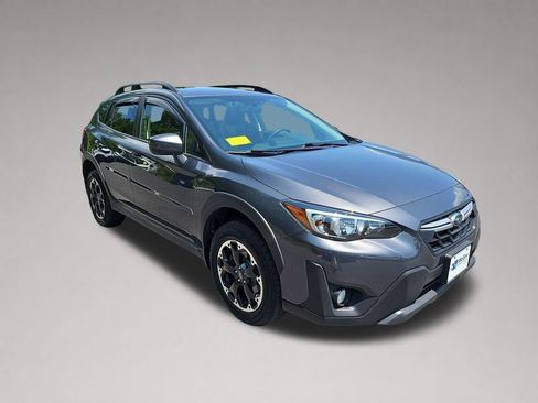 Used 2022 Subaru Crosstrek 2.0i Premium w/ Moonroof Package AWD/4WD image 1