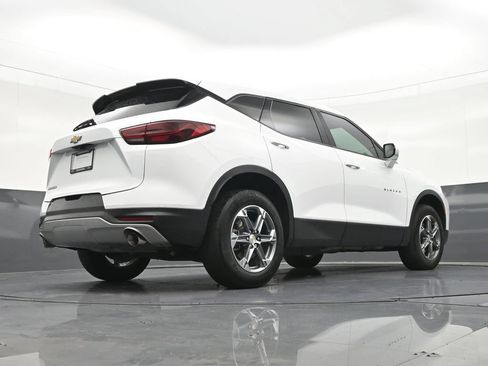 Used 2024 Chevrolet Blazer LT FWD image 28