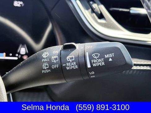 Used 2023 Jeep Grand Cherokee Altitude AWD/4WD image 17